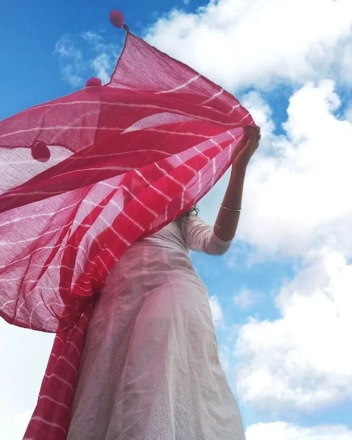 Cover image for "माही"